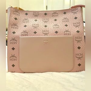 MCM with extra strap